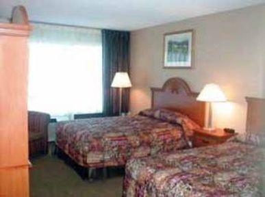 Express Inn & Suites Гринвилл Экстерьер фото
