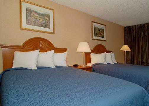 Express Inn & Suites Гринвилл Номер фото